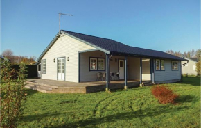 Three-Bedroom Holiday Home in Beddingestrand in Beddingestrand